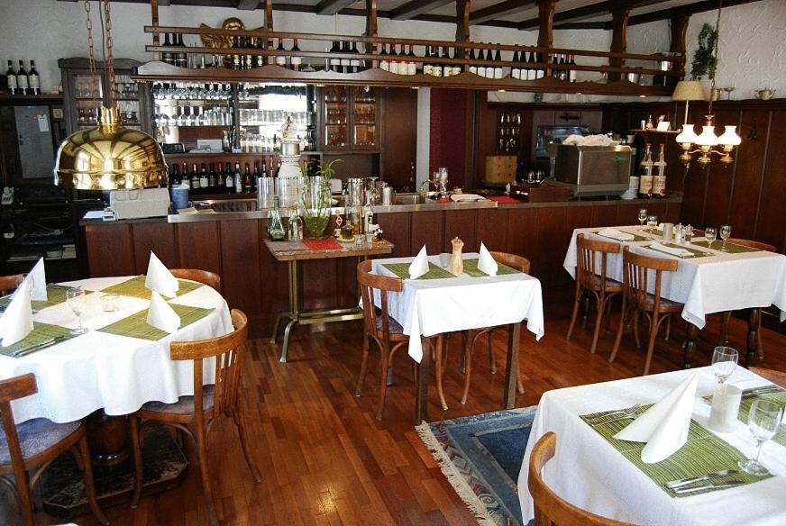 Paciello Restaurant Hotel Velbert Esterno foto